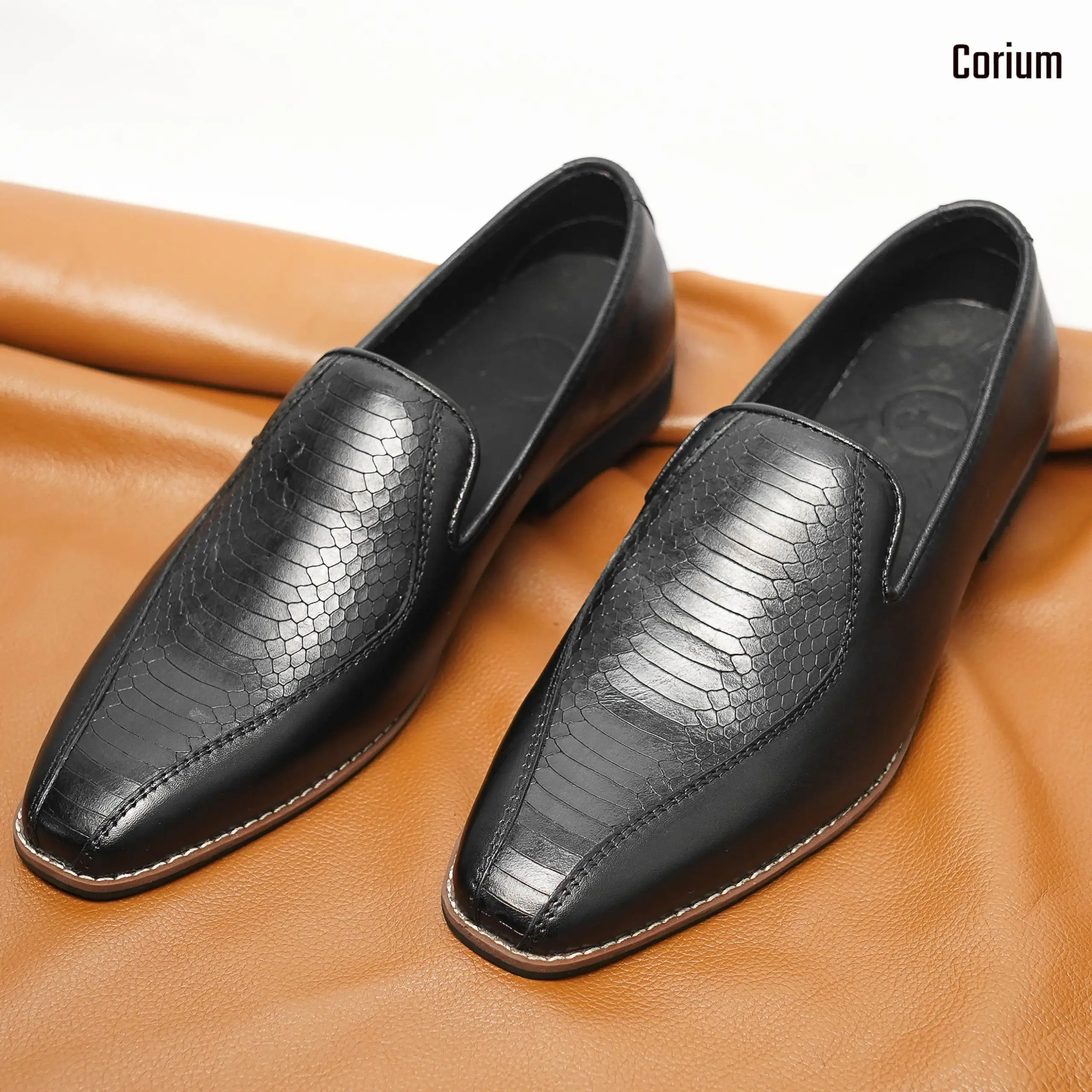 Handmade leather Enzo-CRM 51