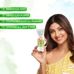 Mamaearth Vitamin C Face Scrub- 100ml
