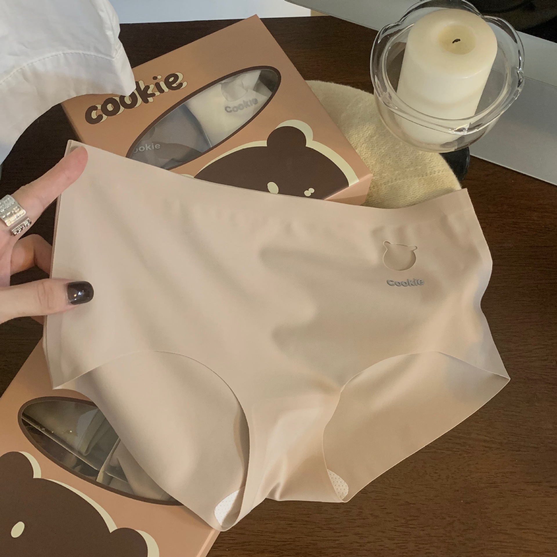 7A Mulberry Silk Antibacterial Mid-Waist Panty – Gift Box of 4 pcs